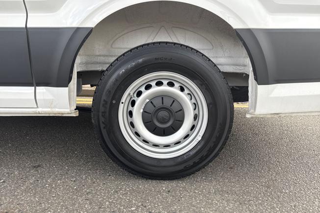 VOLKSWAGEN Crafter Photo 23