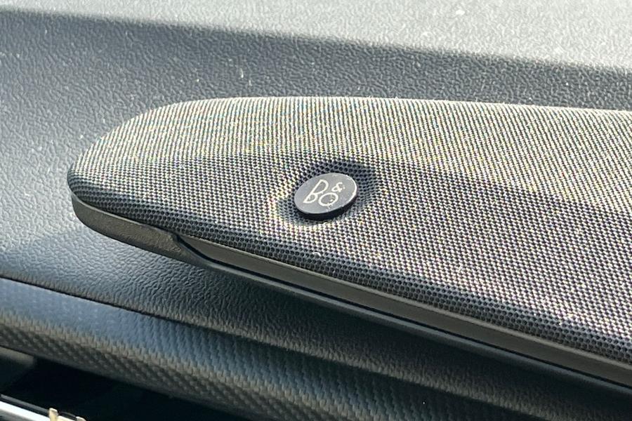 Ford EXPLORER Photo autoimg-203fb5c333c53dd483590f61446942f5933293ea.jpg