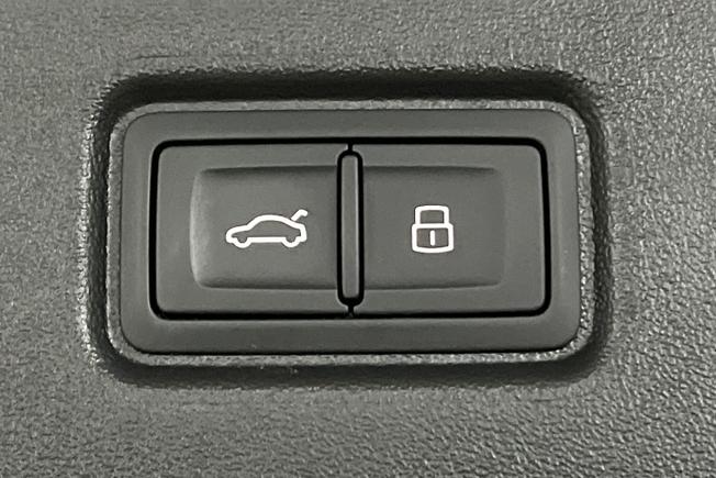 AUDI A6 Photo 31