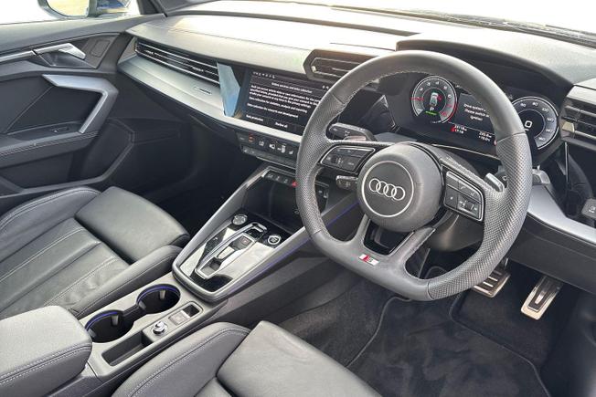 AUDI A3 Photo 6