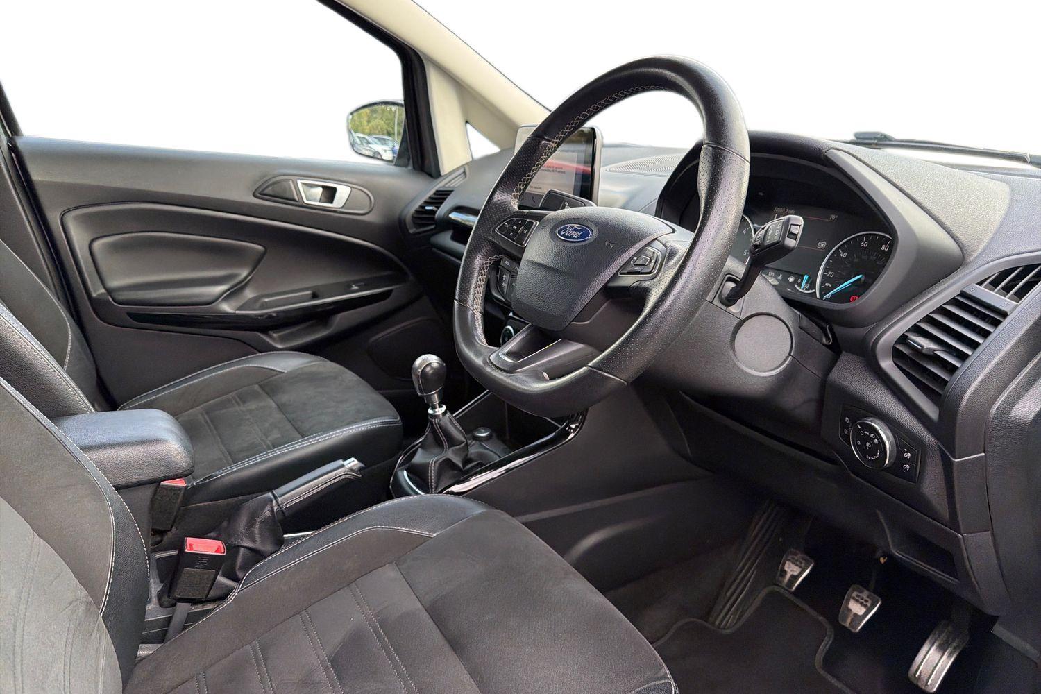 Ford ECOSPORT Photo 8