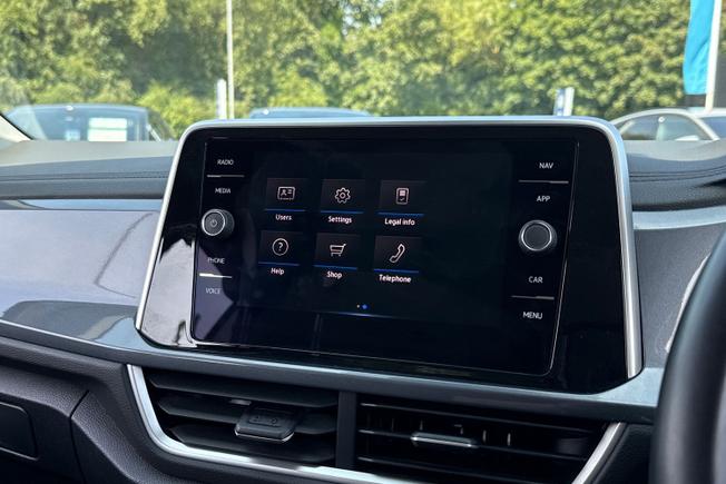 VOLKSWAGEN T-Roc Photo 48