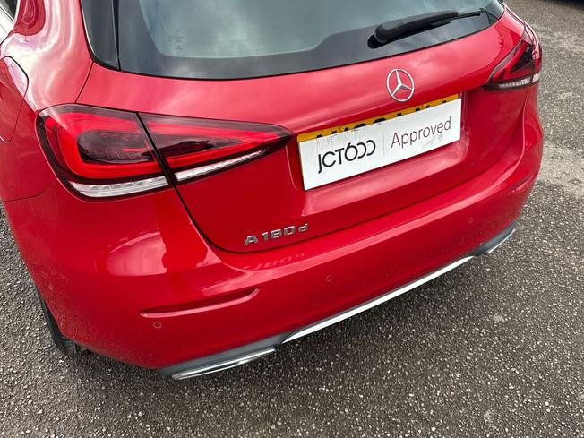 MERCEDES-BENZ A Class Photo 22