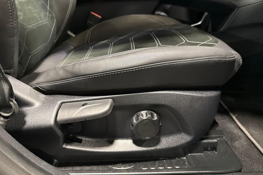 Ford Puma Gen-E Photo autoimg-2051e7e292d1fc2396cd5726f9c21d414aa0fb45.jpg