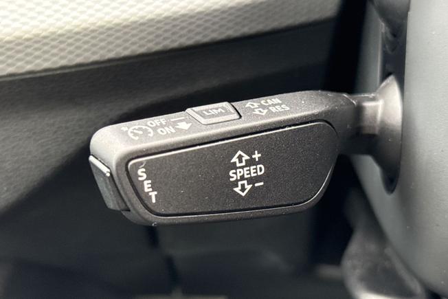 AUDI Q2 Photo 58