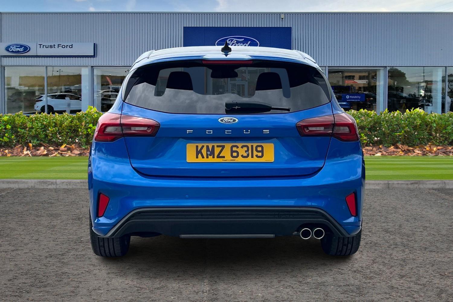 Ford FOCUS Photo 6