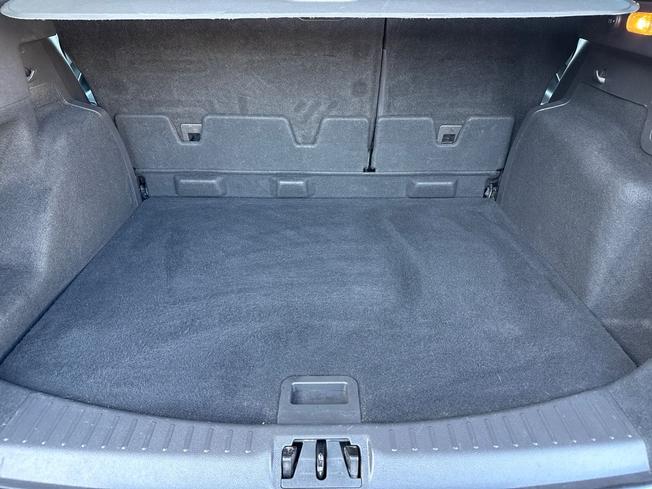 FORD Kuga Photo 12