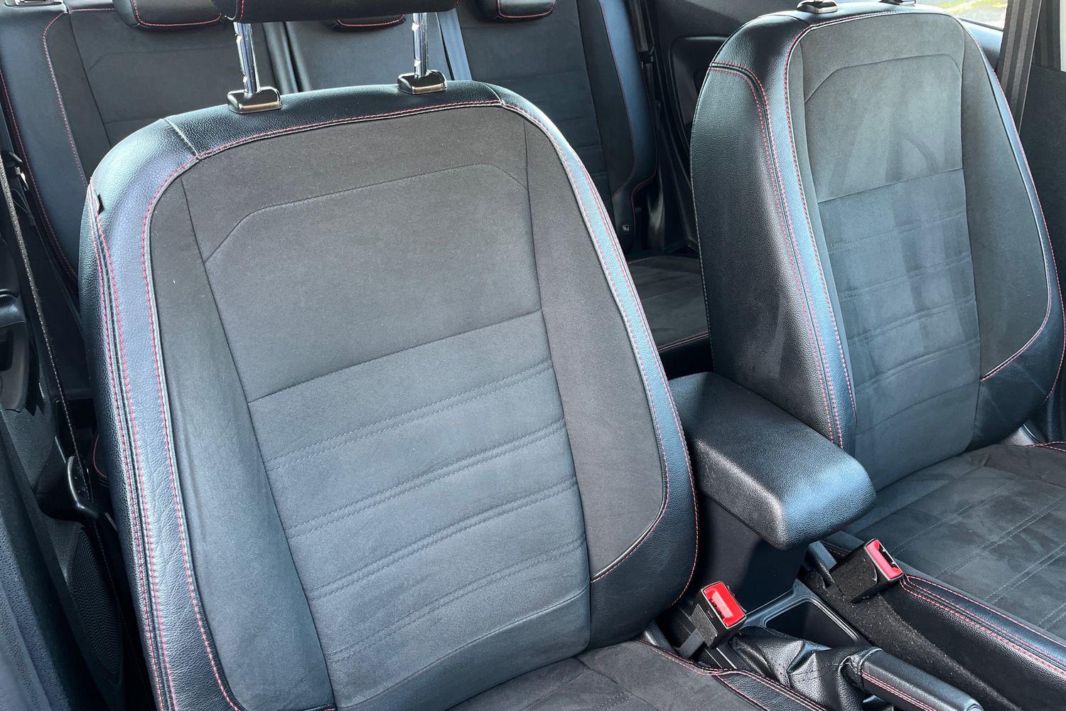 Ford ECOSPORT Photo 16