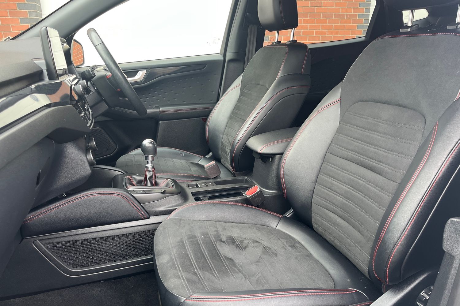 Ford KUGA Photo 18