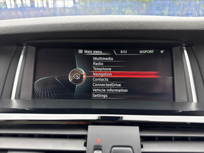 BMW X4 Photo 37