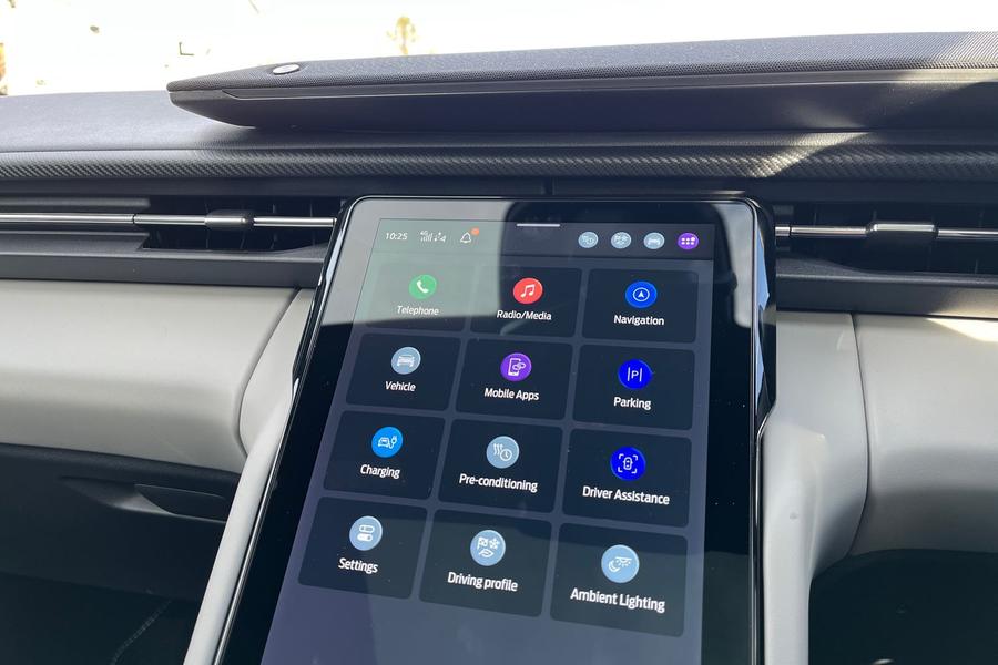 Ford Explorer Photo autoimg-2067c9c4bbbc89e4e5814a7b8e6d20793e3bec4f.jpg