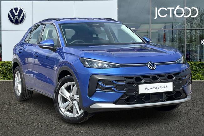 VOLKSWAGEN T-Roc Photo 1