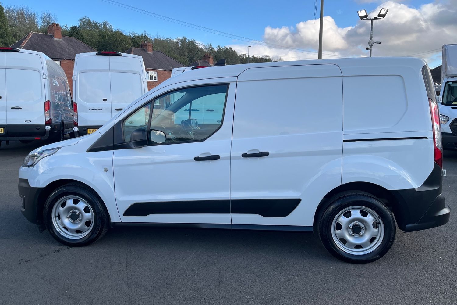 Ford TRANSIT CONNECT Photo 31