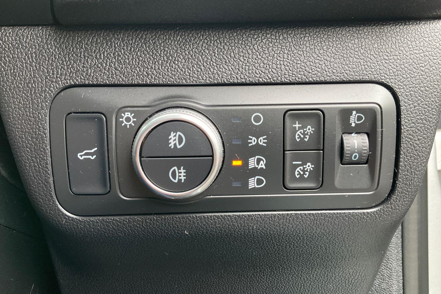 Ford KUGA Photo 36
