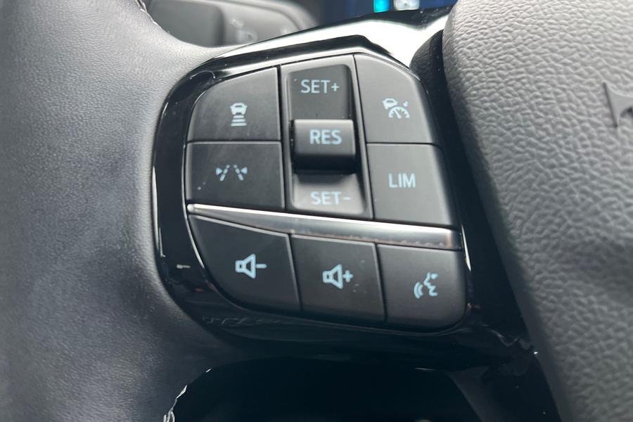 Ford Kuga Photo autoimg-206a9b54dfc775af772c2016609d5d45f19bf07d.jpg