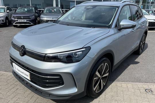 Volkswagen Tiguan Photo autoimg-206f5dea9c4b37b970d85e504e012dedf3c70d42.jpg