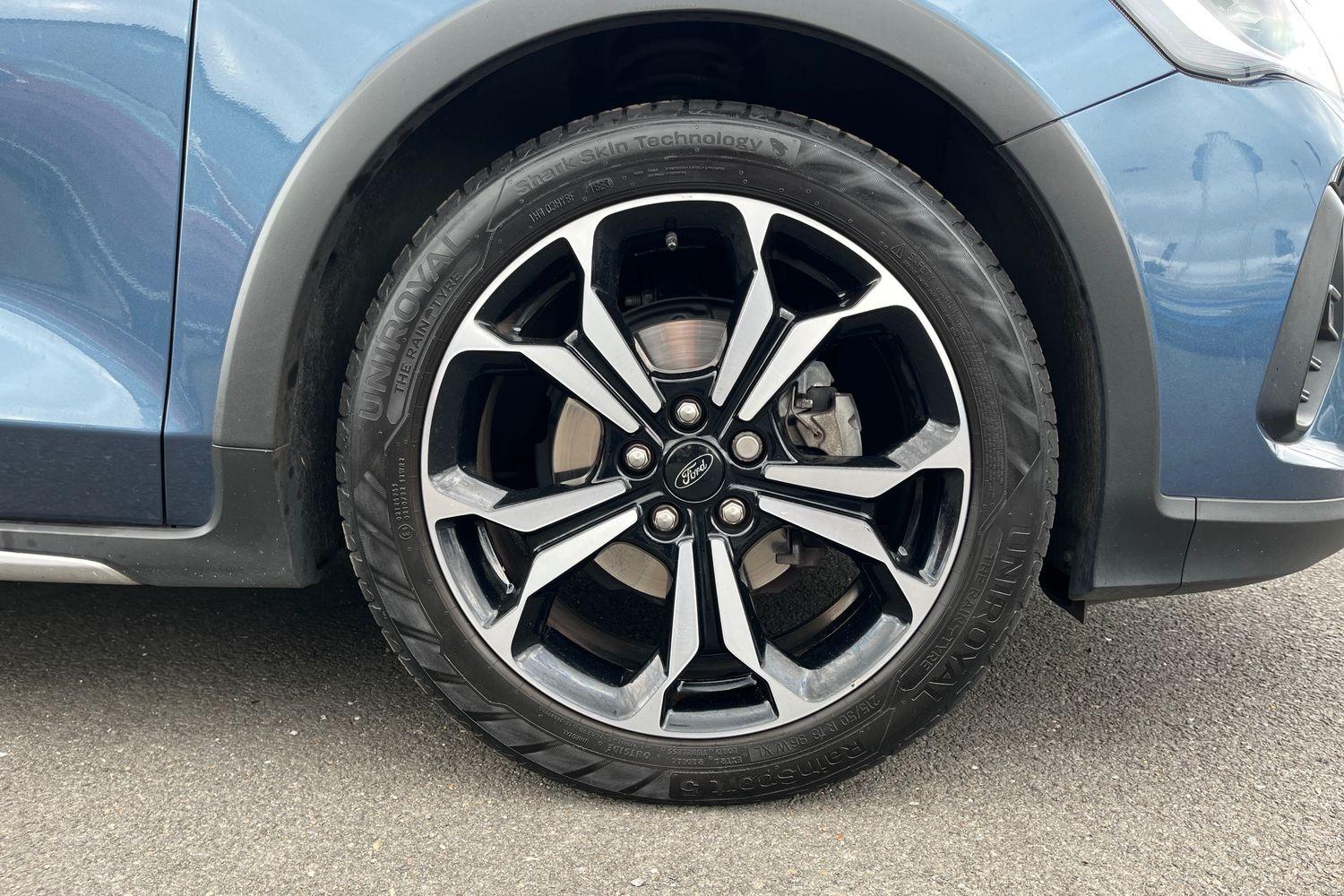 Ford FOCUS Photo 7