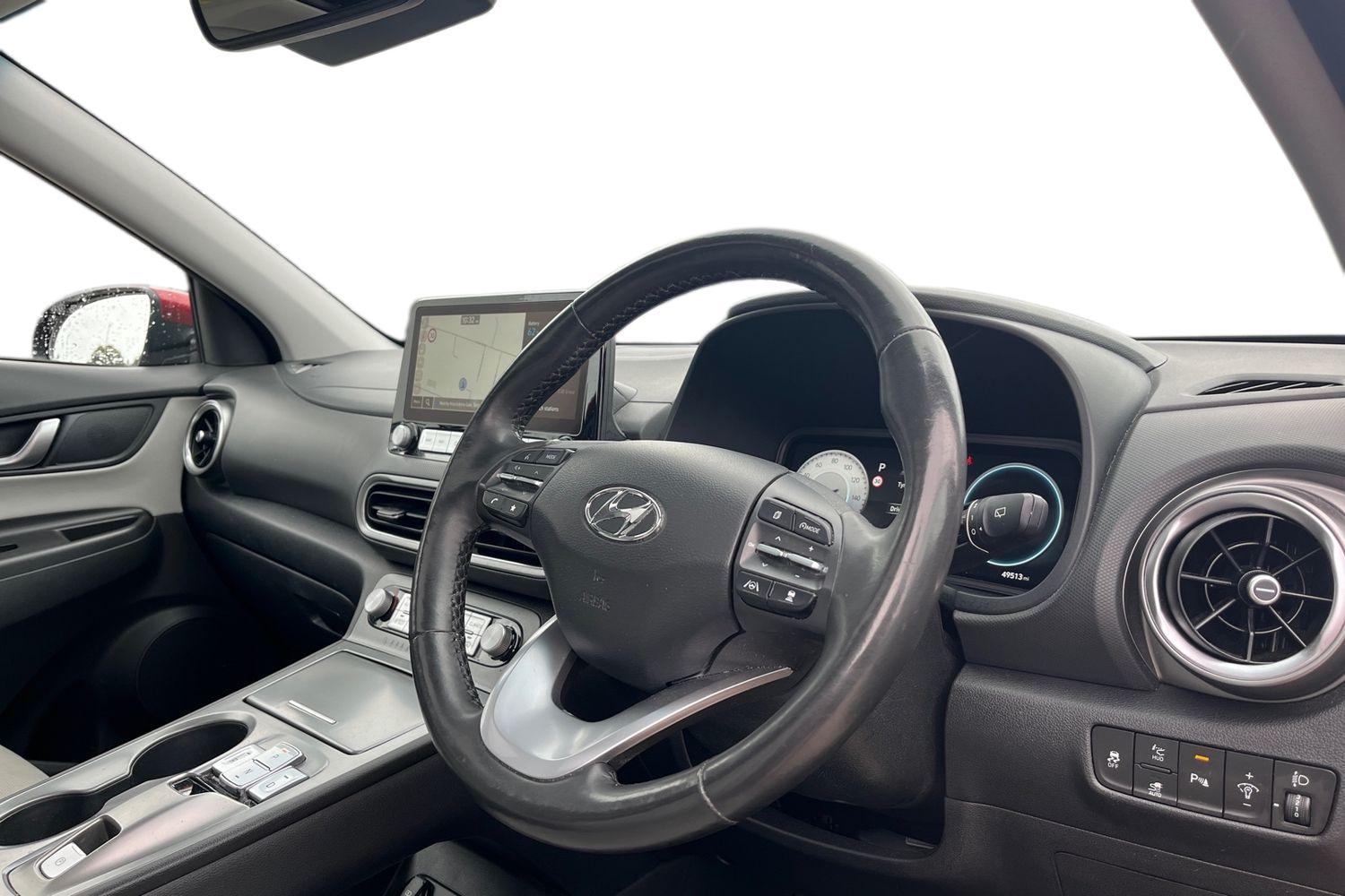 Hyundai KONA Photo 8