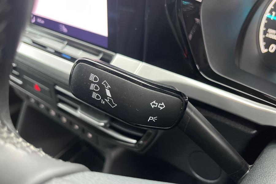 Ford TOURNEO CONNECT Photo autoimg-2079f2329efb8088cb58ec9a3da7edd1e71da114.jpg