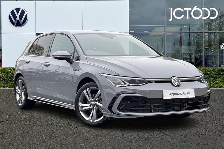 Used 2024 VOLKSWAGEN Golf R-Line 2.0 TDI 150PS 7-speed DSG 5 Door Moonstone Grey at JCT600