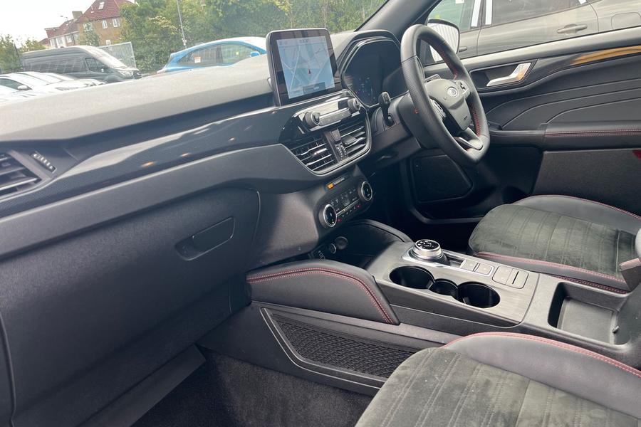 Ford Kuga Photo autoimg-207bc9130981b393ce539ff8fe78ea9d303aca05.jpg