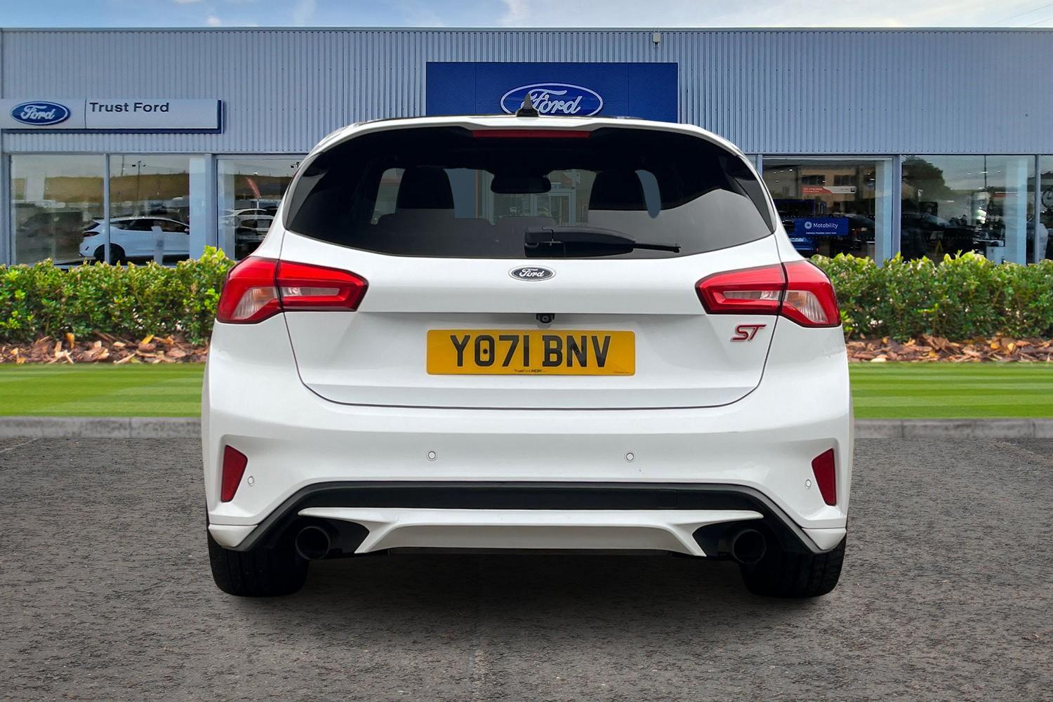 Ford FOCUS Photo 6