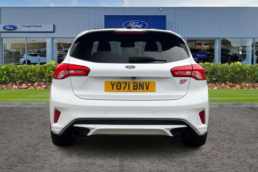 Ford FOCUS Photo autoimg-207cd1fb77fea2579a0b0a1f02097ff93ee46fc7.jpg