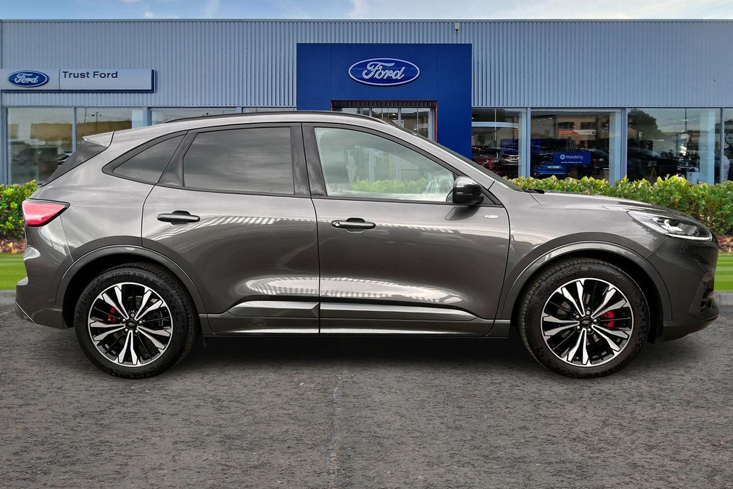 Ford Kuga Photo 2