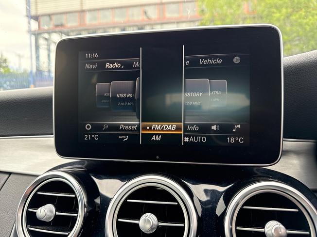 MERCEDES-BENZ C Class Photo 35