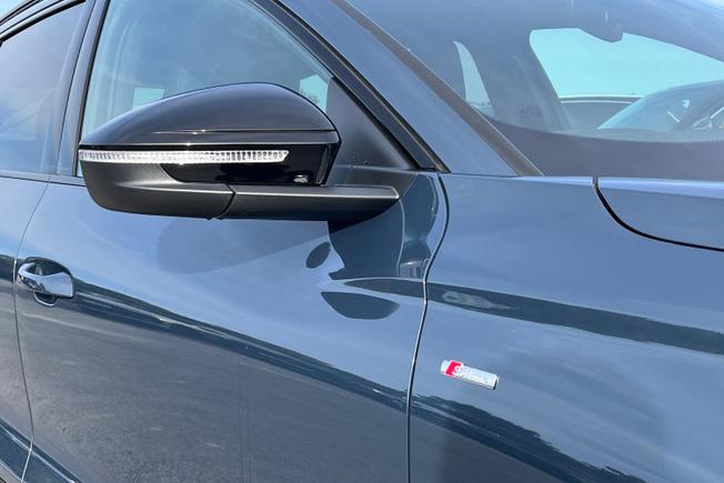 AUDI Q6 E-Tron Photo 20
