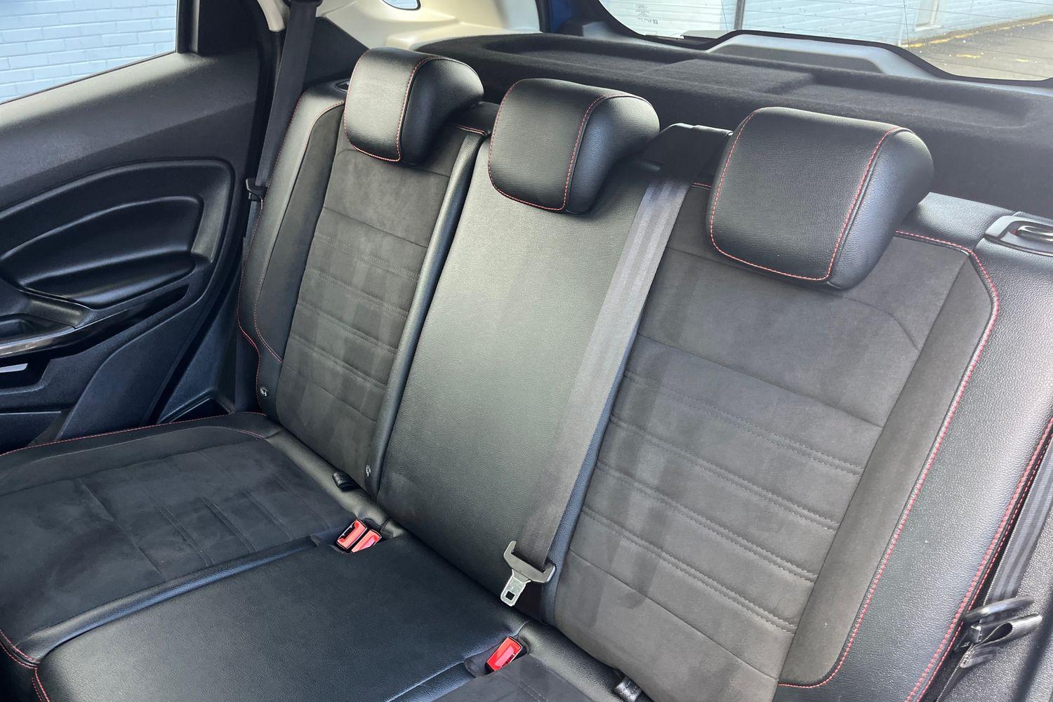Ford ECOSPORT Photo 19
