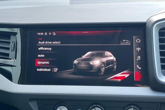 AUDI A1 Photo 22