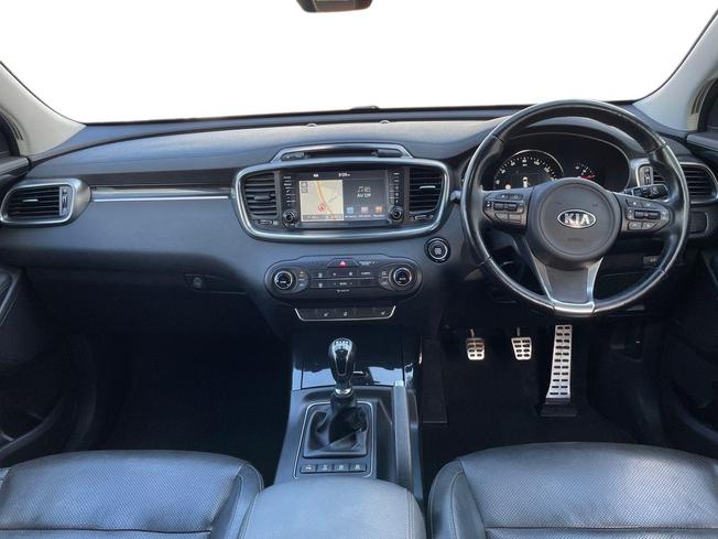 KIA Sorento Photo 10