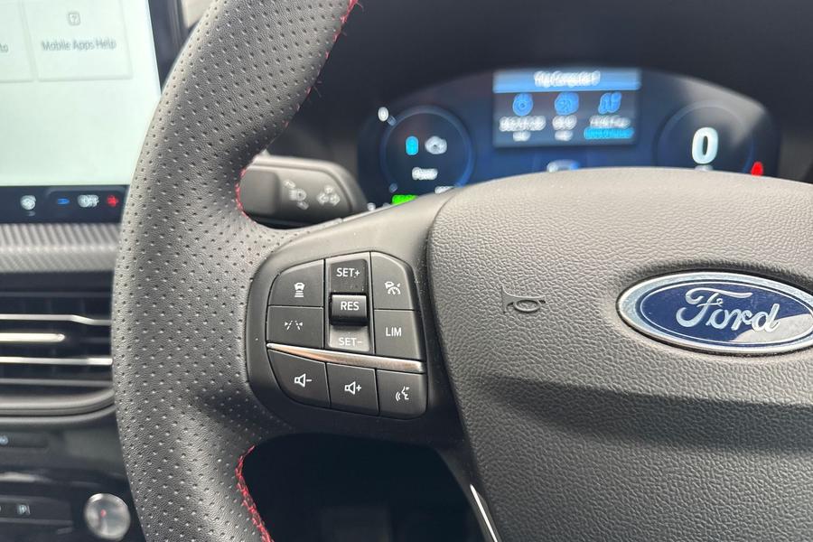 Ford KUGA Photo autoimg-20a4843581fe8b6bf7a4fd70542d85b41c4e2ca1.jpg