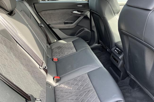 AUDI Q6 E-Tron Photo 43