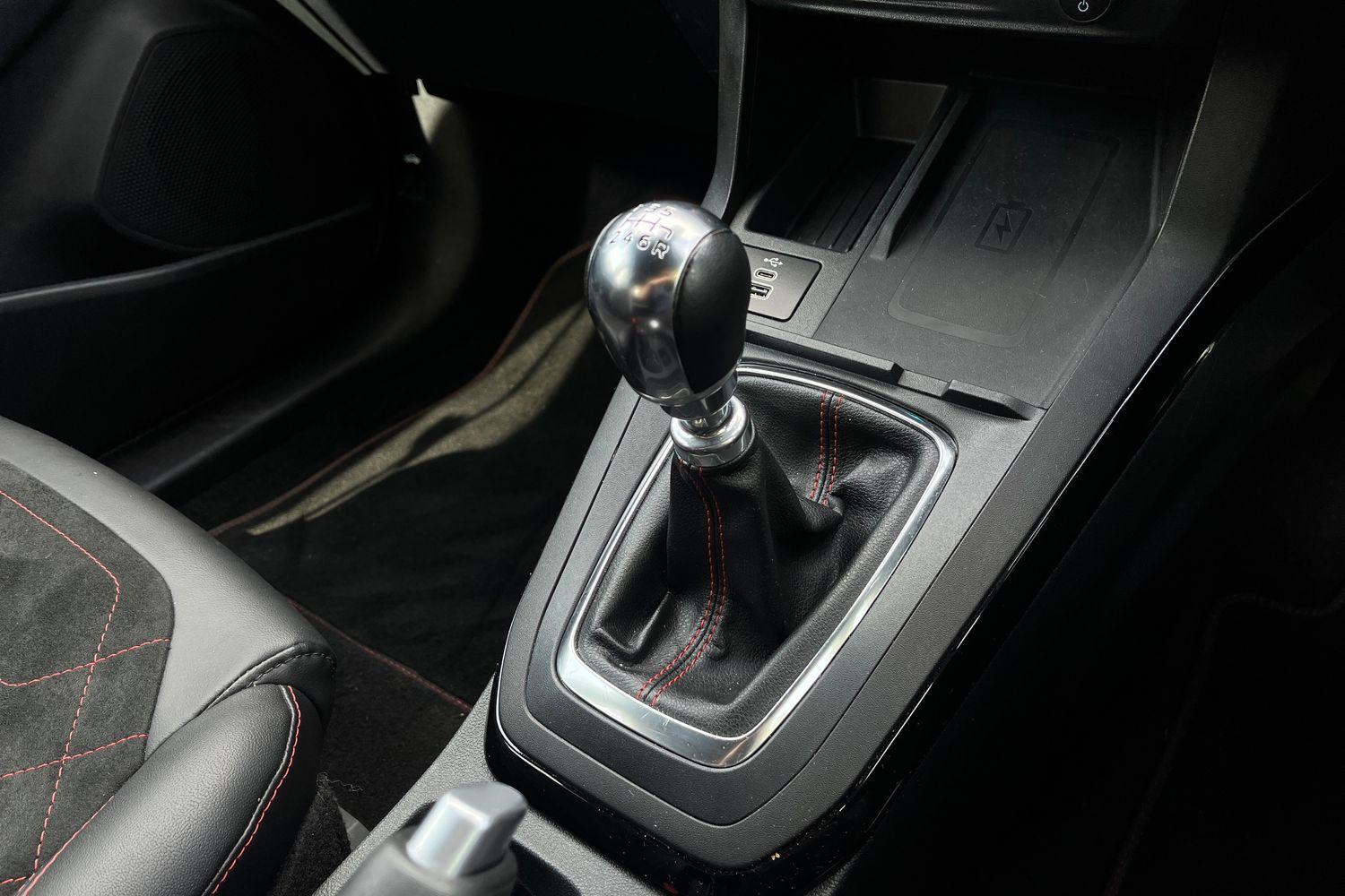 Ford Puma Photo 35