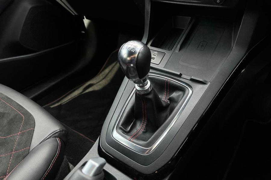 Ford Puma Photo autoimg-20a713b2abfc5dbf302ae67fb1f0a93e8a66effc.jpg