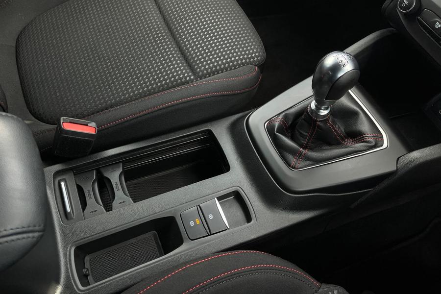 Ford Focus Photo autoimg-20af0d02d53c45fb6d816bc7297456bdd06cc12e.jpg