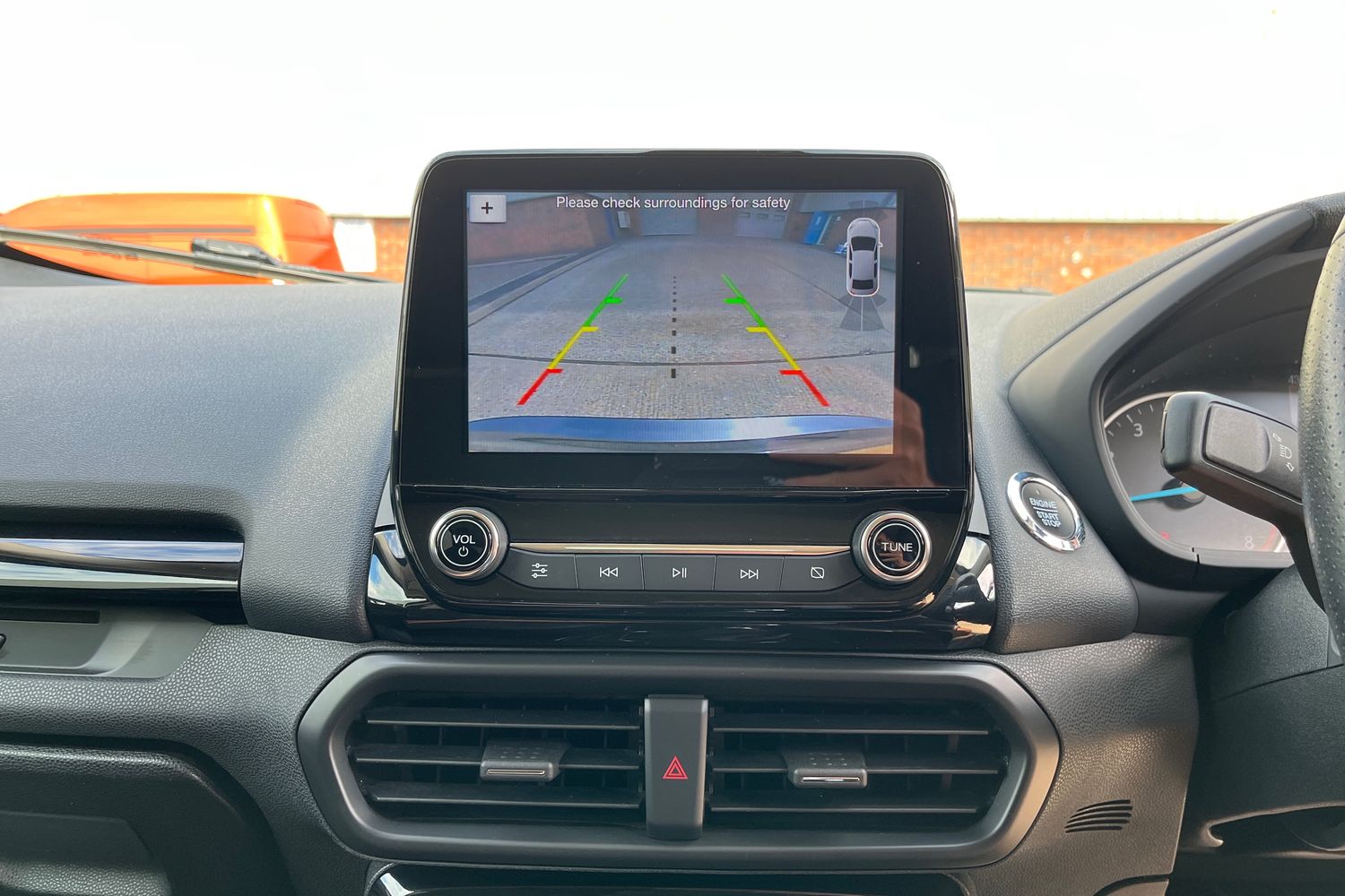 Ford EcoSport Photo 35