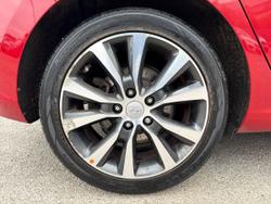 HYUNDAI I30 Photo 5