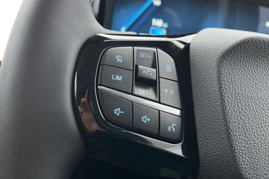 Used FORD TRANSIT COURIER SB75LPY 29