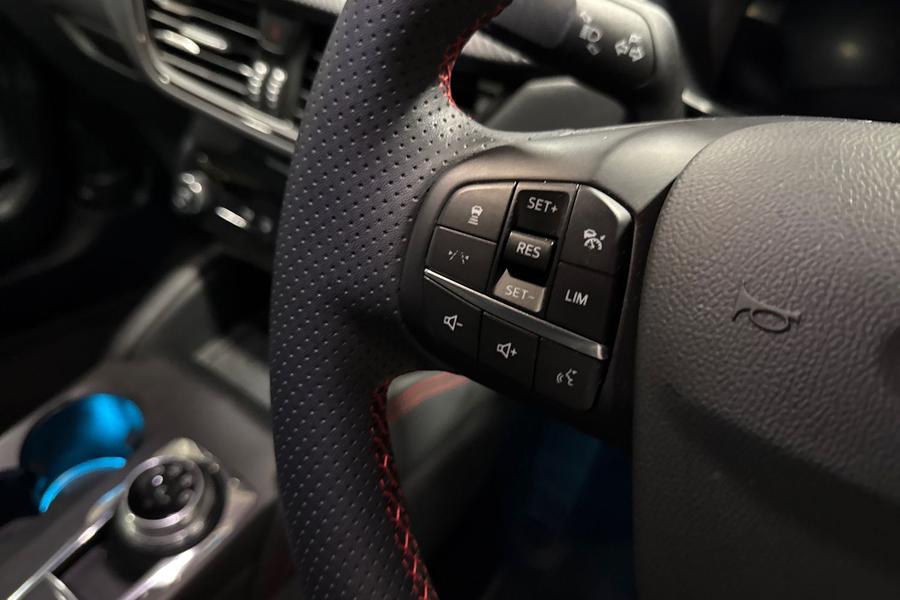 Ford Kuga Photo autoimg-20b5369de8e785fa172d780d12300a0b35d984af.jpg