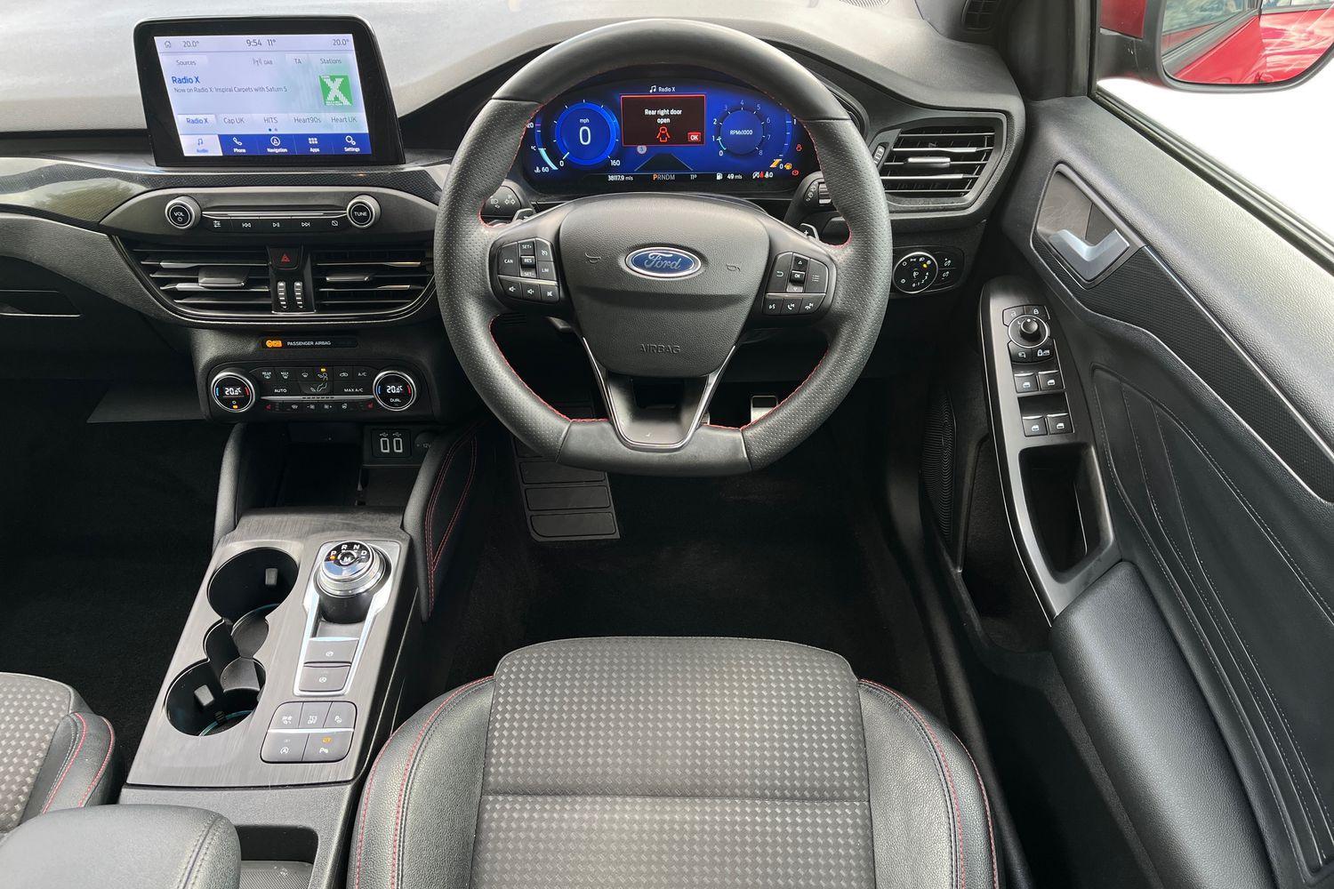 Ford Focus Photo 10