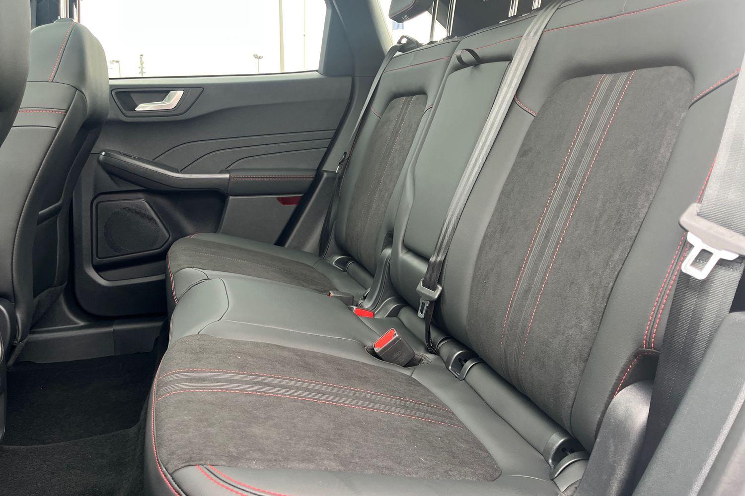 Ford KUGA Photo 19