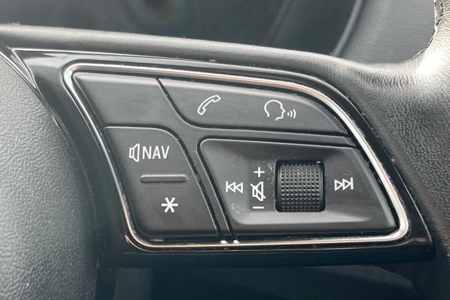 AUDI Q2 Photo 17