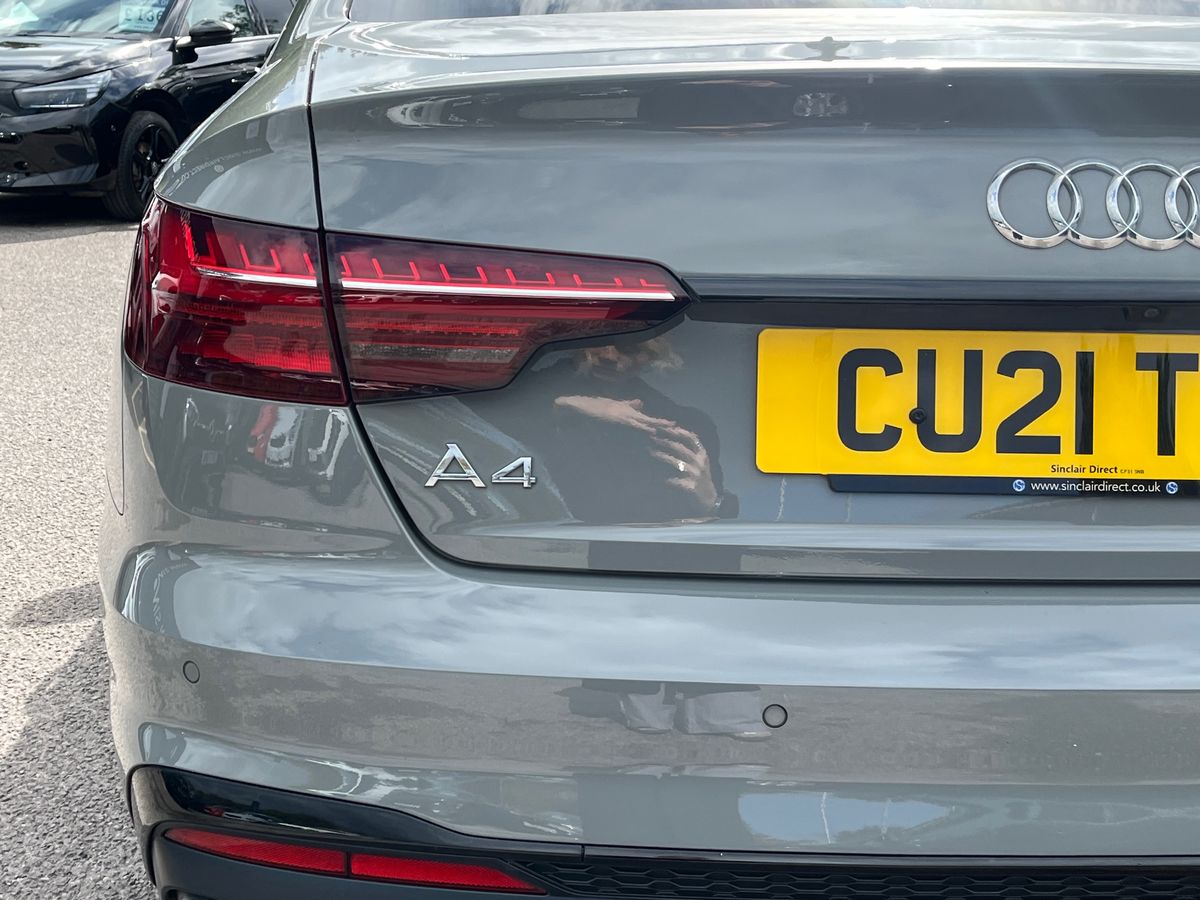Audi A4 Photo 18