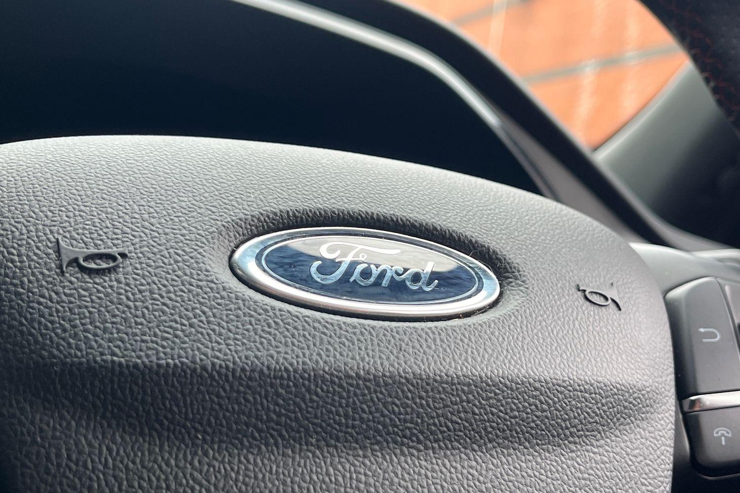 Ford Kuga Photo 39