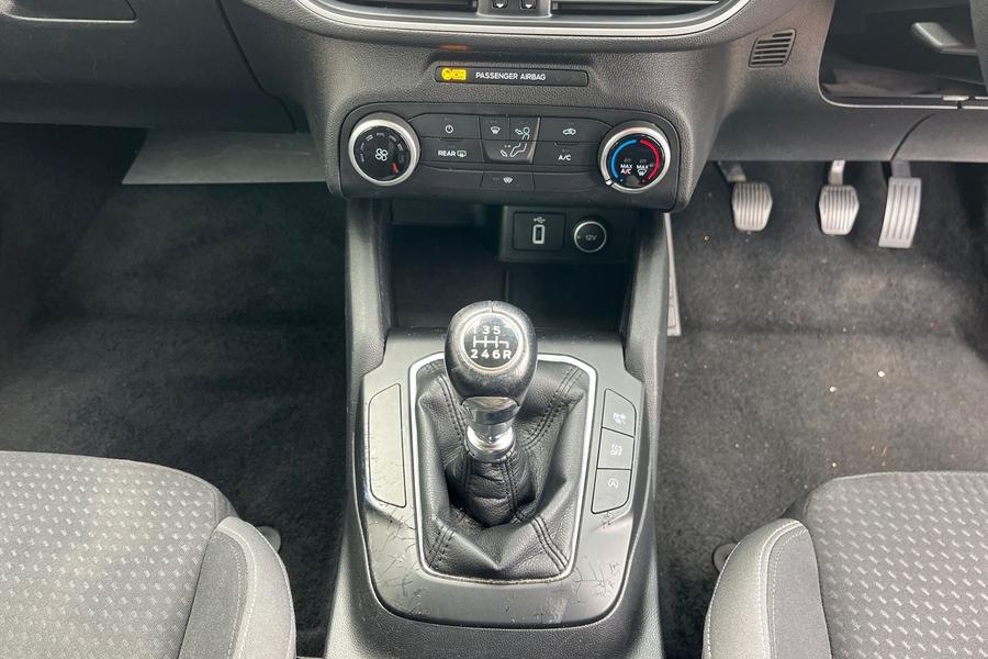 Ford Focus Photo autoimg-20d1529031bbe3e423ef846c193b60b1a99fa4d7.jpg