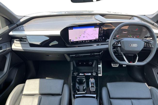 AUDI Q6 E-Tron Photo 10