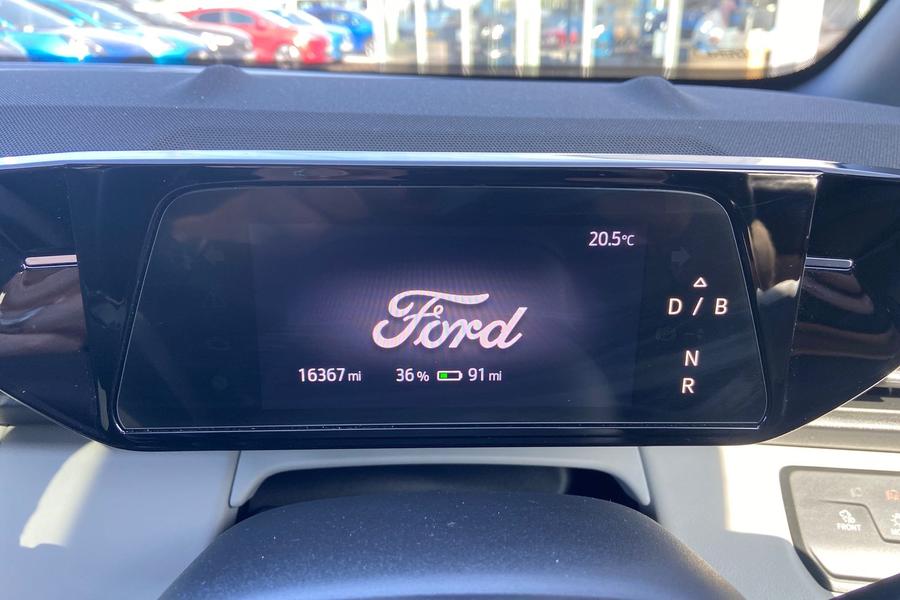 Ford Explorer Photo autoimg-20d91c6148e268d1db01cb83c1d105dead34de2b.jpg